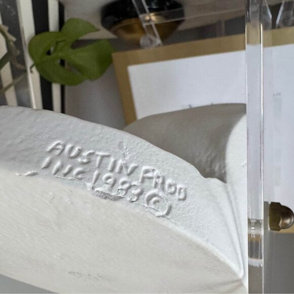 Vintage 80s J Cutrone lucite base sculpture - Picture 10 of 10